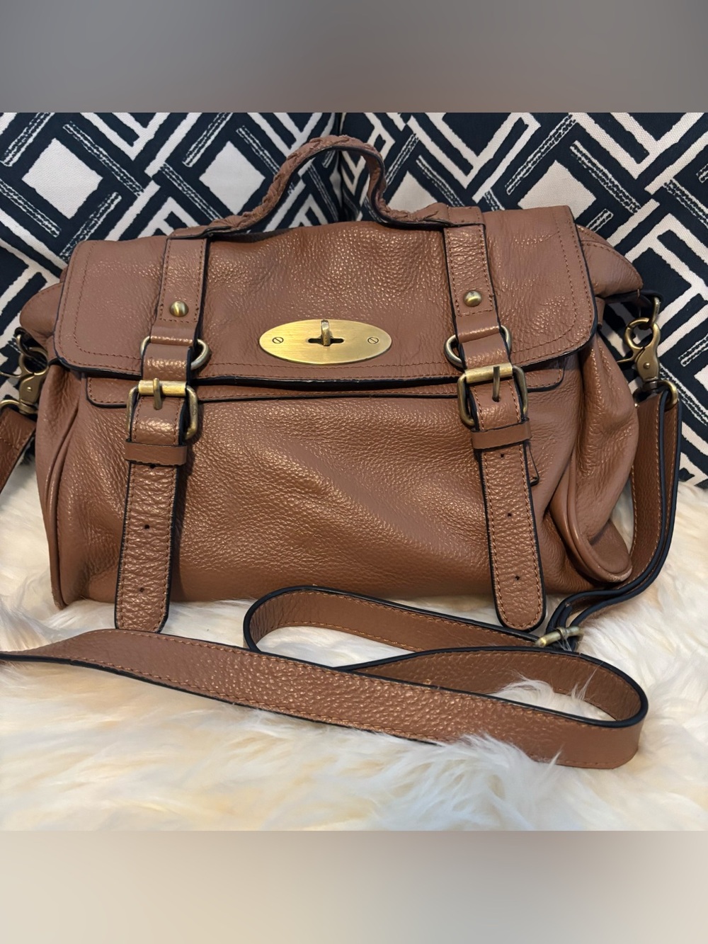 Structured Dudu Cognac Brown Leather Satchel with Gold Hardware